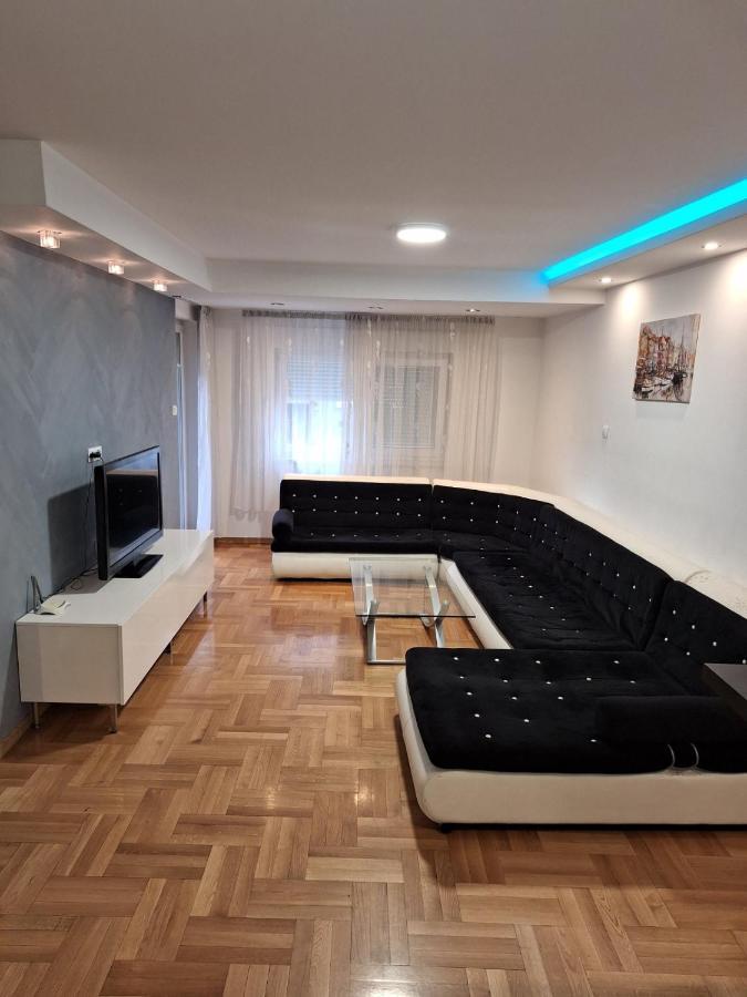 Luks Apartment بانيا لوكا المظهر الخارجي الصورة
