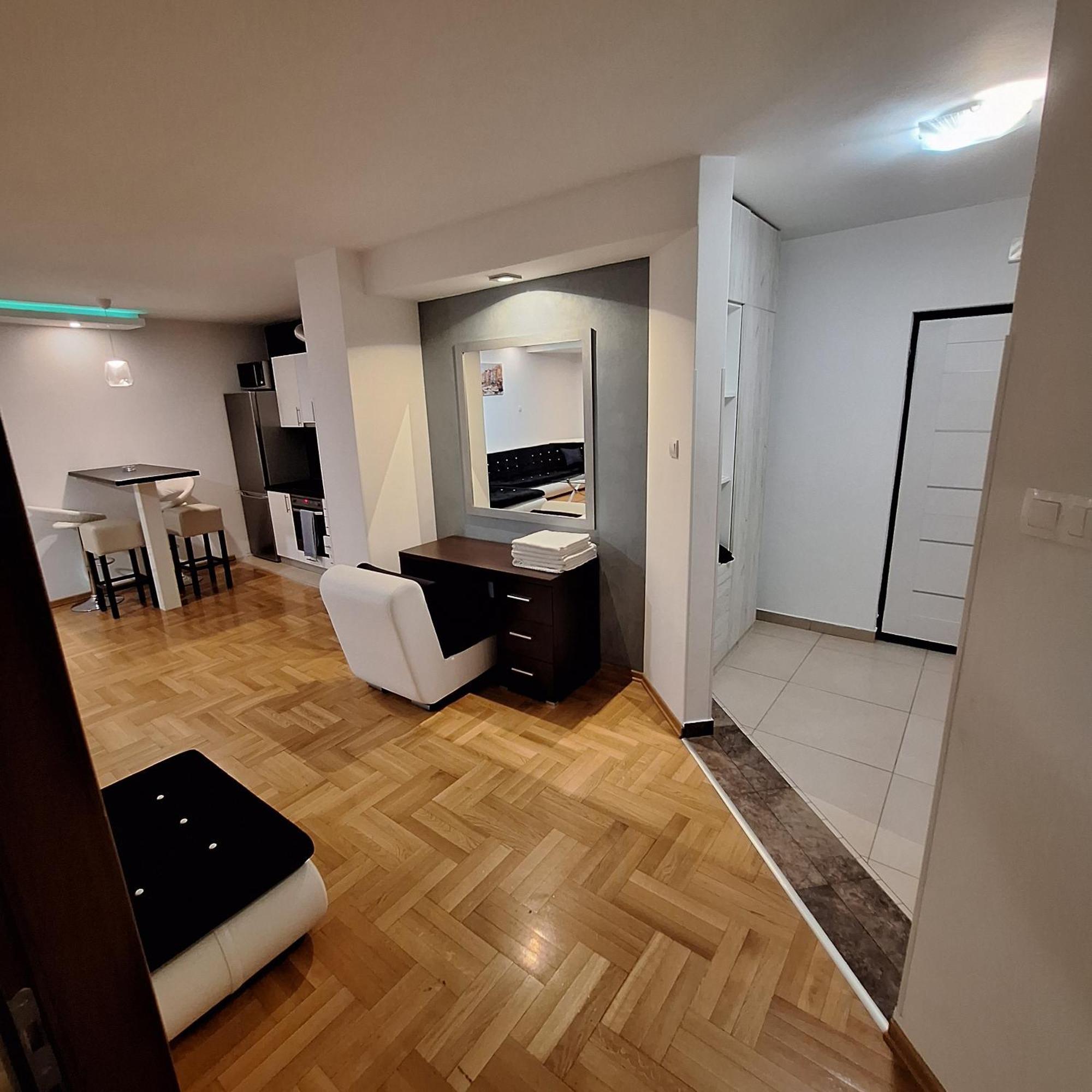 Luks Apartment بانيا لوكا المظهر الخارجي الصورة