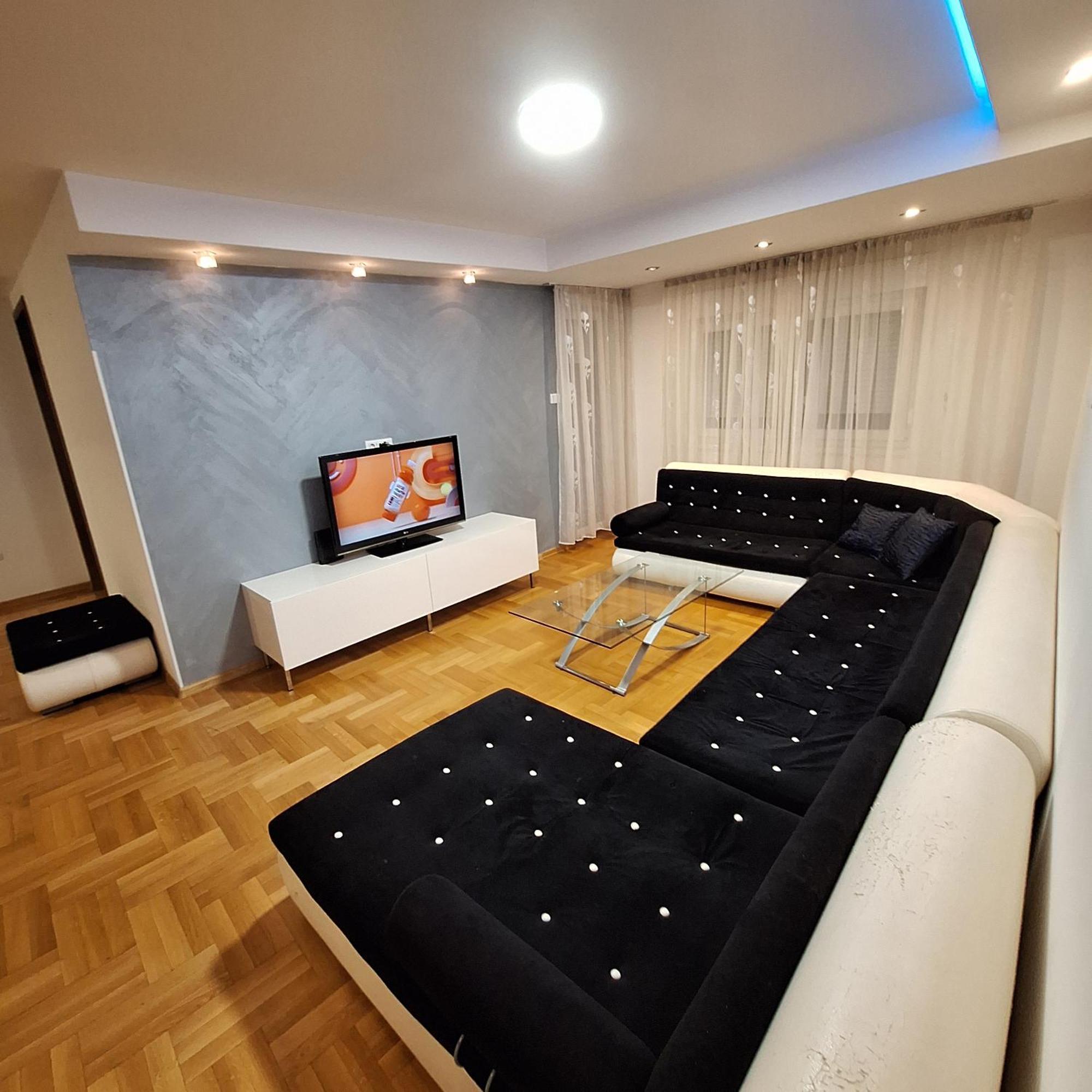 Luks Apartment بانيا لوكا المظهر الخارجي الصورة