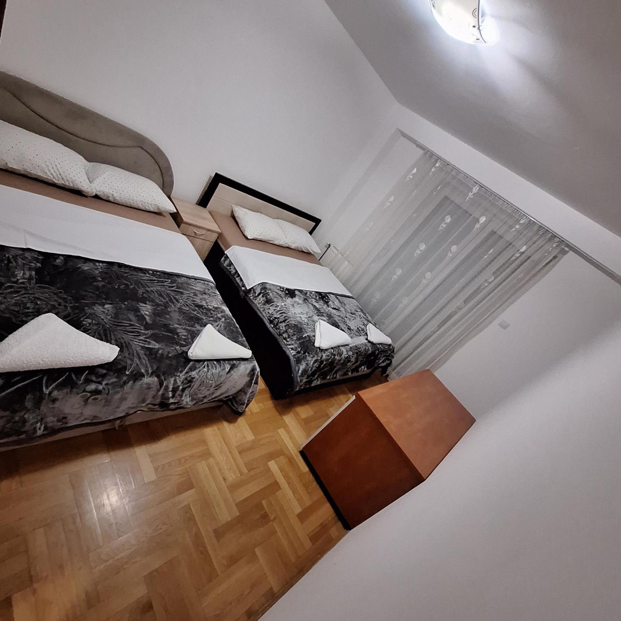 Luks Apartment بانيا لوكا المظهر الخارجي الصورة